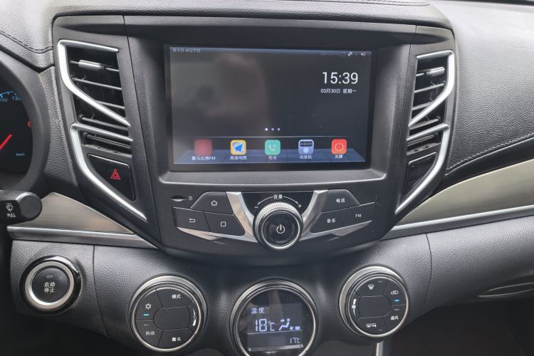 Used BYD Song 2017 Gaishi Upgrade Edition 1.5TI Manual Elite Model