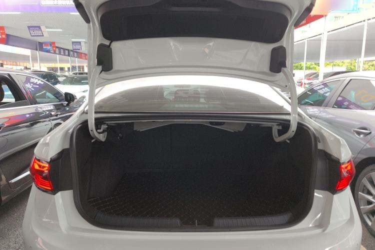 Used Volkswagen Sagitar 2023 300TSI DSG Excellence Edition Trunk