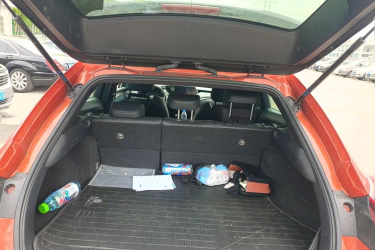 Used Lexus UX 2020 260h Explore-Cool Edition
