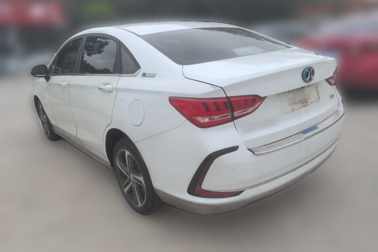 Used BAIC Beijing EU5 2018 R500 Smart Wind Edition