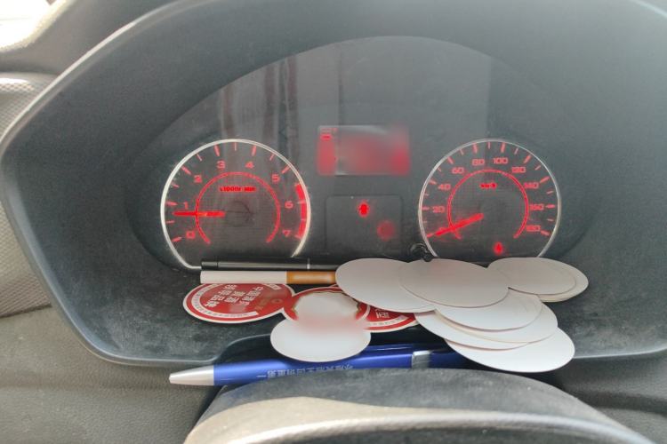 Used Wuling Hongguang V 2022 1.5L Jingqu Version Hydraulic Power Steering LAR