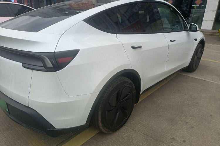 Used Tesla Model Y 2026 Model Long-Range Rear-Wheel-Drive Version
