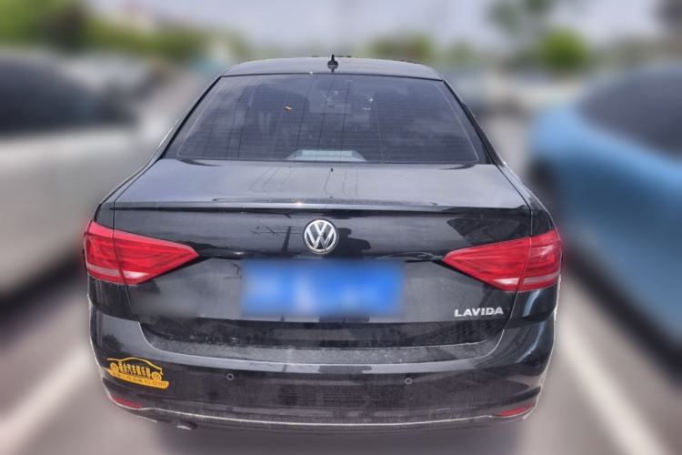 Used Volkswagen Lavida 2017 1.6L Automatic Fashion Edition
