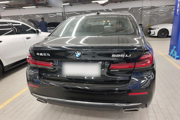 Used BMW 5 Series 2022 Second Facelift 525Li Luxury Package