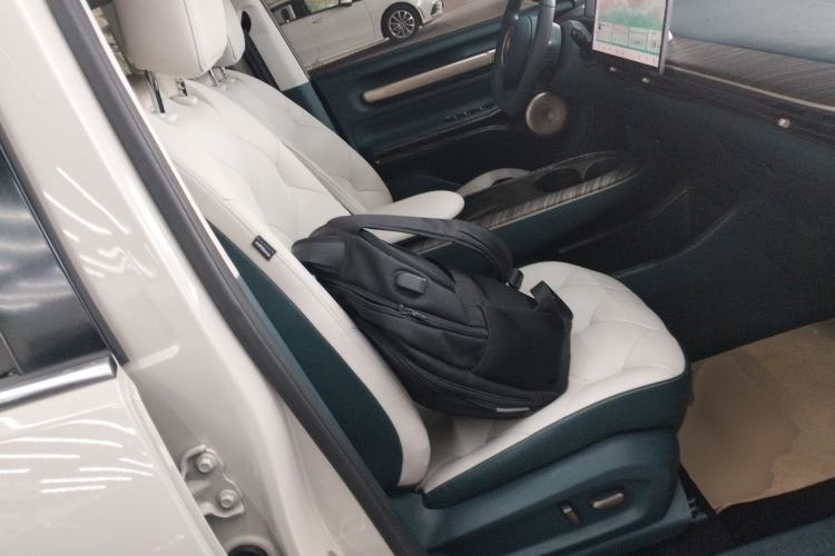 Used Baojun Cloud 2023 460 Pro Right Front Seat