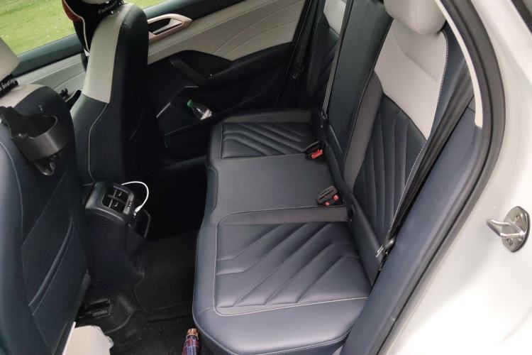 Used Volkswagen Tharu 2024 300TSI Two-Wheel-Drive Full Moon Edition Left Rear Seat