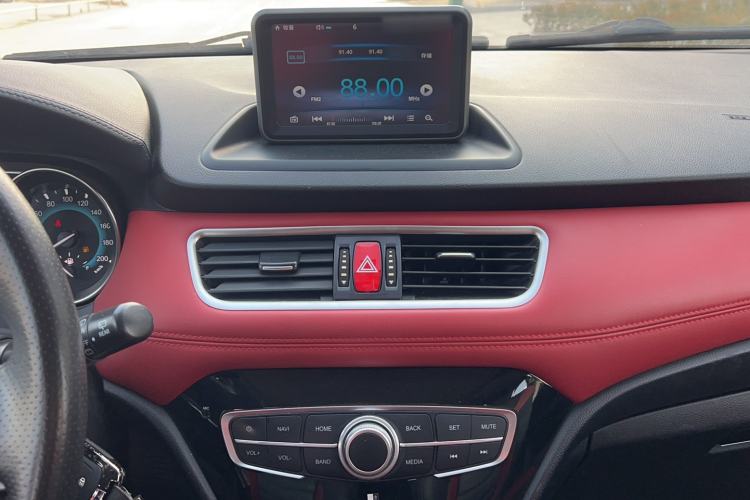 Used Haval H1 2015 1.5L AMT Luxury Model