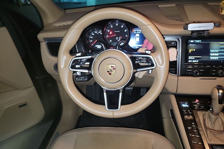 Used Porsche Macan 2014 Macan 2.0T Steering Wheel