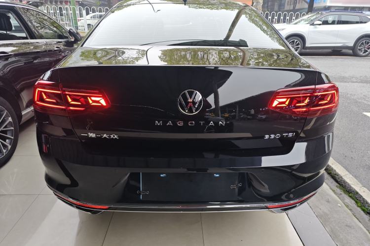 Used Volkswagen Magotan 2023 2 Million Units Commemorative Edition 330TSI DSG Luxury Version
