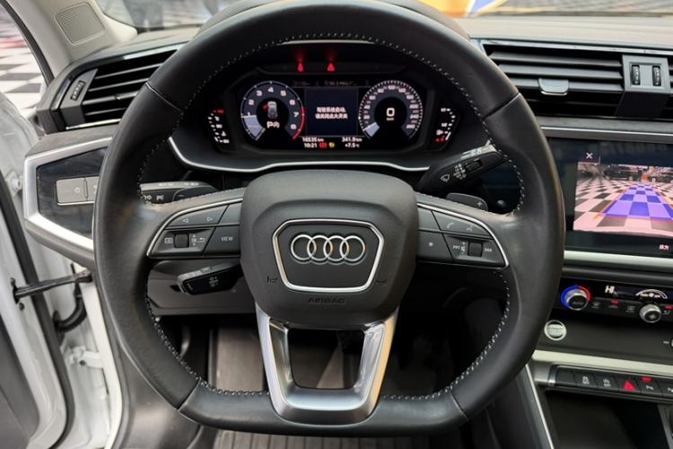 Used Audi Q3 2021 35 TFSI Progressive Dynamic Edition
