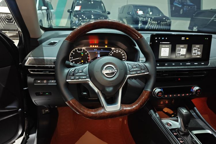 Used Nissan Teana 2022 2.0L XL-TLS Enjoyment Edition
