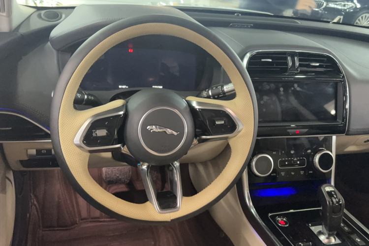 Used Jaguar XEL 2020 2.0T 250 PS SE Tech-Elegant Edition