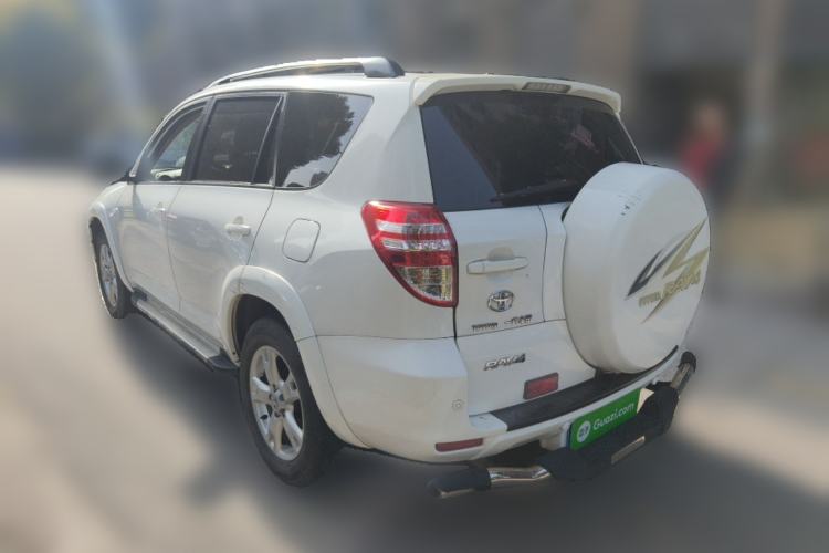 Used Toyota RAV4 2011 2.0L Automatic Luxury Edition

