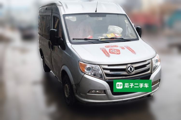 Used Dongfeng Yufeng 2021 2.0T Rear-Drive Logistics Vehicle Short Wheelbase Mid-Roof 5-9 Seaters China VI Standard D20
