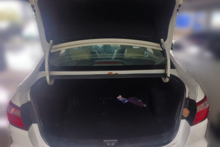 Used CHANGAN Alsvin V7 2015 1.6L Automatic Fun Model China IV Standard
