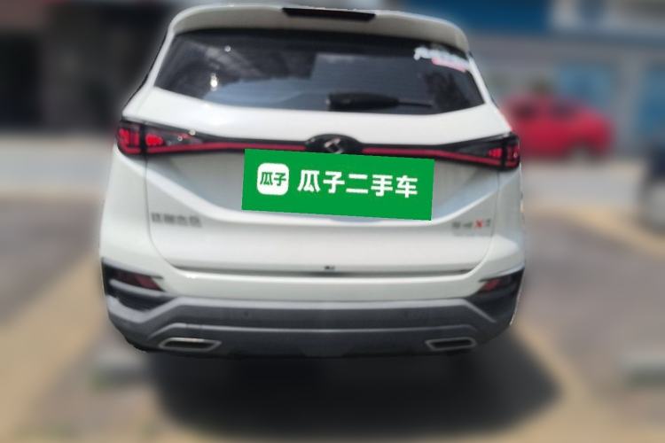 Used SOL X8 2021 300T DCT Leading Smart Connectivity Version 7 Seats