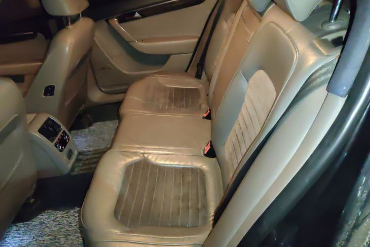 Used Volkswagen Magotan 2012 Facelift 1.8TSI Prestige Model