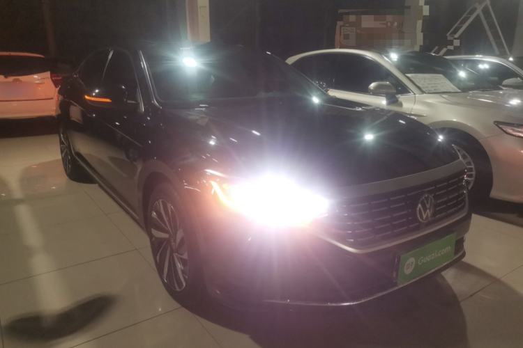 Used Volkswagen Passat 2024 380TSI Dragon Edition