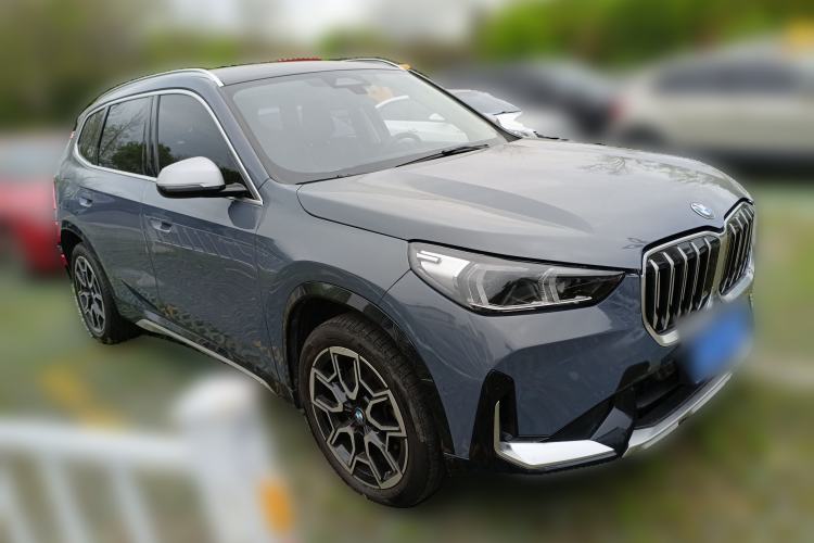 Used BMW X1 2023 sDrive25Li X Design Package Front Right 45 Deg