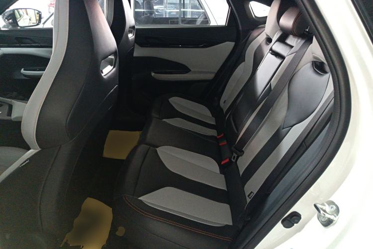 Used CHANGAN UNI-V iDD 2024 Blue Whale Smart Electric iDD 136km Luxury Model