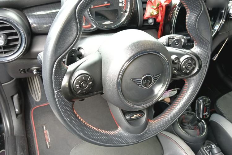 Used MINI JCW 2018 2.0T JOHN COOPER WORKS ALL-IN