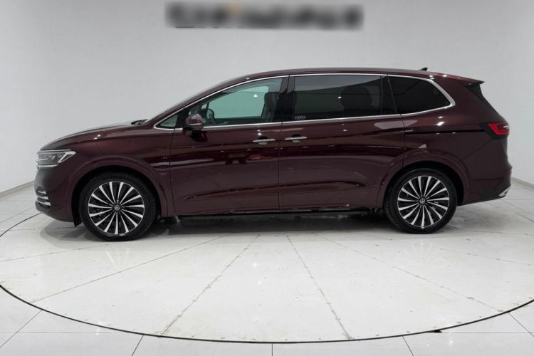 Used Volkswagen Viloran 2024 380TSI Premium Edition