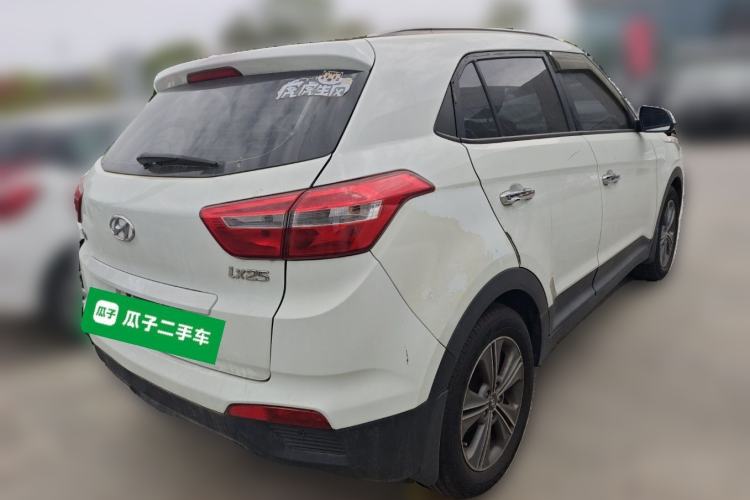 Used Hyundai ix25 2015 1.6L Automatic Two-Wheel Drive Smart GLS Trim Rear Right 45 Deg