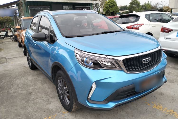 Used Geely Auto Vision X3 2021 PRO 1.5L Manual Elite Model Front Right 45 Deg