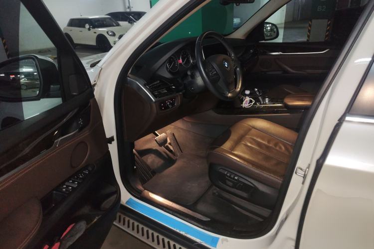 Used BMW X5 2015 xDrive28i