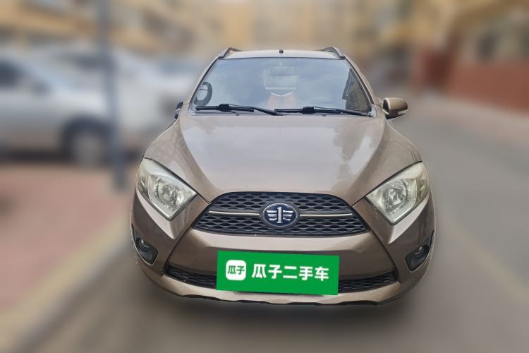 Used FAW Xiali N7 2013 1.3L Manual Comfort Model
