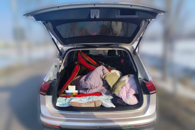 Used Volkswagen Tiguan L 2017 330TSI Automatic Two-Wheel Drive Luxury Edition Trunk