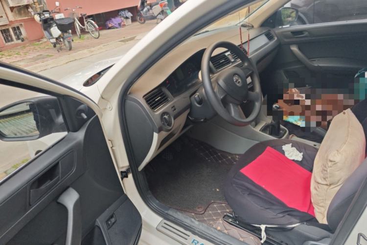 Used Skoda Rapid 2013 1.4L Manual Enjoyment Model Driver Seat