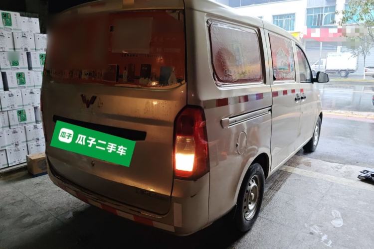 Used Wuling Rongguang V 2019 1.5L Window-Sealed Utility Model China VI LAR Rear Right 45 Deg