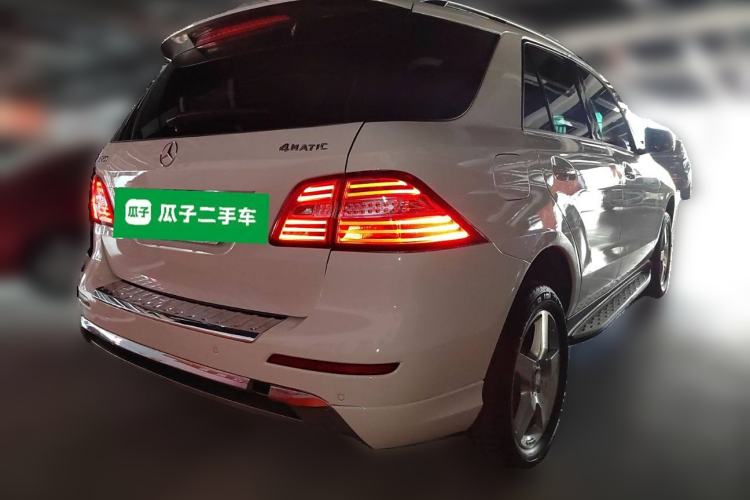 Used Mercedes-Benz M-Class 2012 ML 350 Sport Edition Rear Right 45 Deg