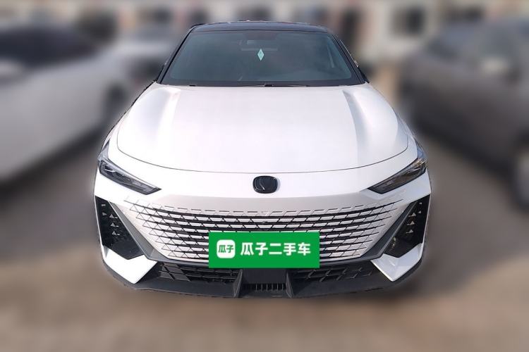 Used CHANGAN UNI-V 2023 1.5T Premium Model