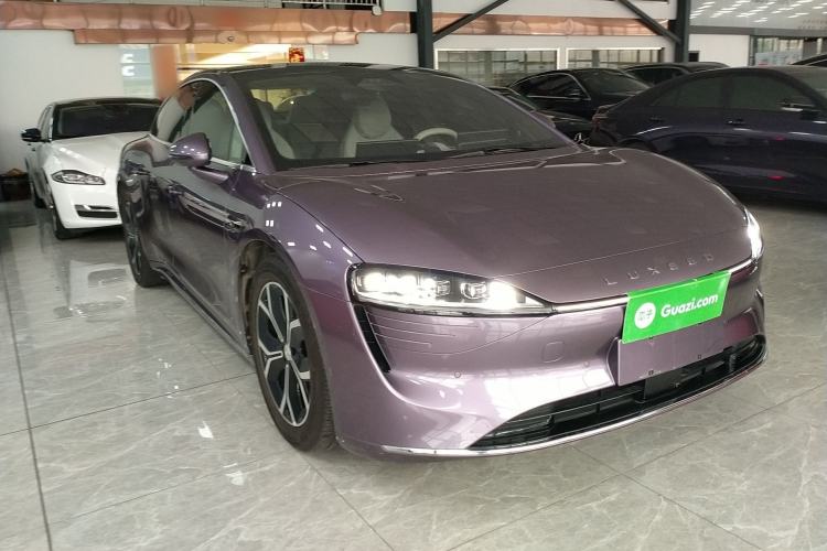 Used Hima Luxeed S7 2025 705 km Pro Exterior 1