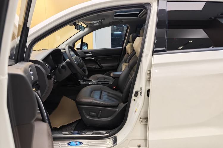 Used GAC Trumpchi GS4 2017 235T Automatic Two-Wheel Drive Luxury Smart Connectivity Version