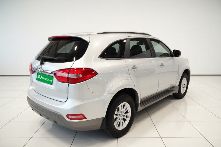 Used JMC Yusheng S350 2013 2.4T Automatic 2WD Diesel Luxury Edition 5 Seats