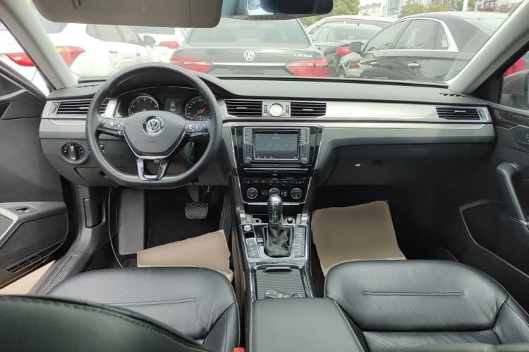 Used Volkswagen Passat 2016 330TSI DSG Prestige Edition
