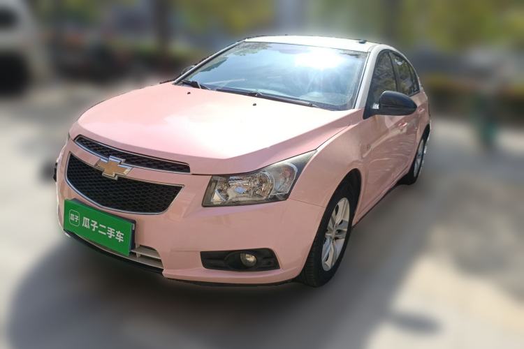 Used Chevrolet Cruze 2015 Hatchback 1.6L Automatic Comfort Edition