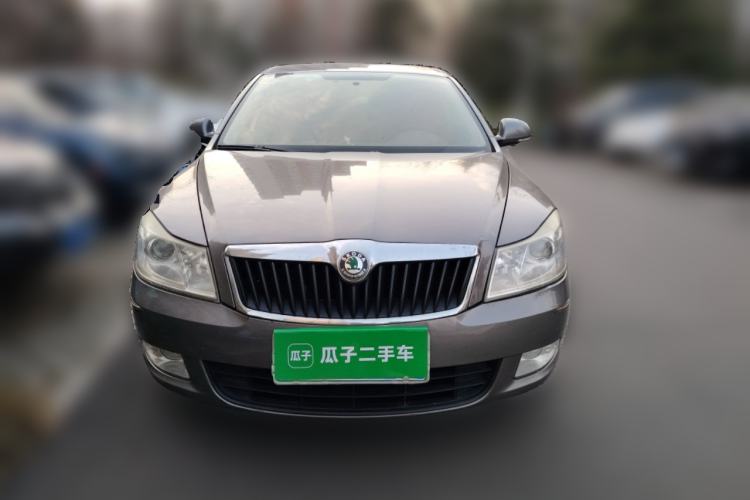 Used Skoda Octavia 2012 2.0L Manual Yijie Version