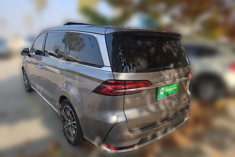 Used Roewe iMAX8 2023 400TGI Comfort Edition
