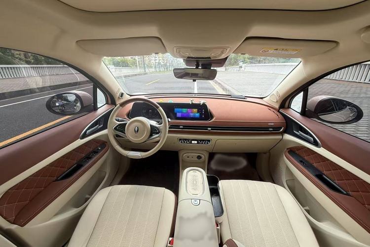 Used ORA Good Cat 2023 401 km Standard Range Premium Version Lithium Iron Phosphate
