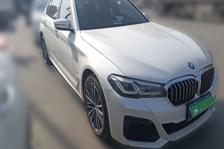 Used BMW 5 Series 2023 530Li xDrive M Sport Package Front Right 45 Deg