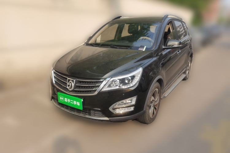 Used Baojun 560 2016 1.8L Manual Luxury Edition