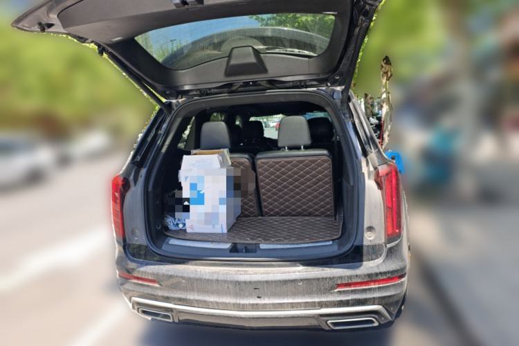 Used Cadillac XT6 2021 2.0T Six-Seater Four-Wheel-Drive Luxury Version Trunk