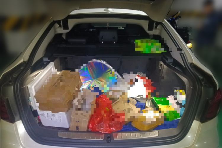 Used BMW 3 Series GT 2019 320i Sport Edition Trunk