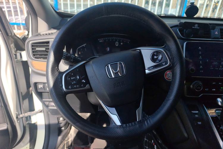 Used Honda CR-V 2021 240TURBO CVT 2WD Fashion Edition
