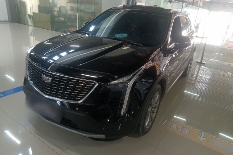 Used Cadillac XT4 2022 28T Two-Wheel-Drive Luxury Version