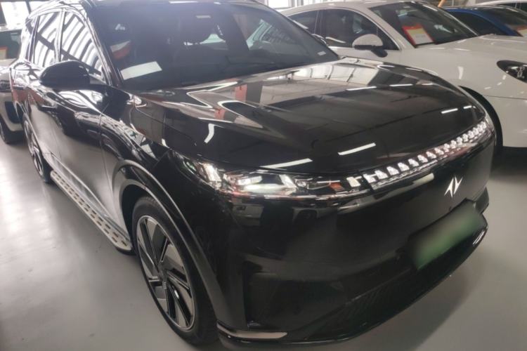 Used Dongfeng eπ eπ008 2024 210Max Range-Extended Version 6 Seats